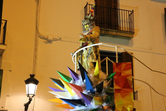 The King of Carnival Carnestoltes on his float in Sitges on February 28 2019 (by Gemma Sànchez)